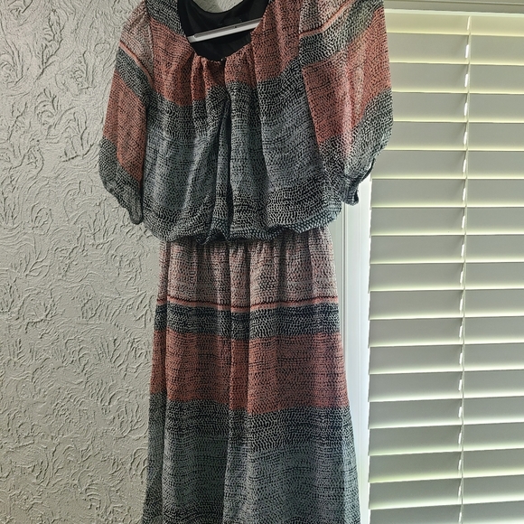 Enfocus Studio Red and Black Ombre Dress - Picture 5 of 7